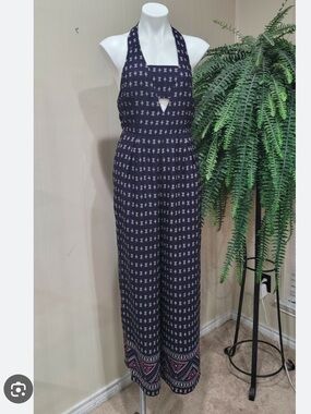 Skies Are Blue Navy Dress with Small Pink & White Floral Accents